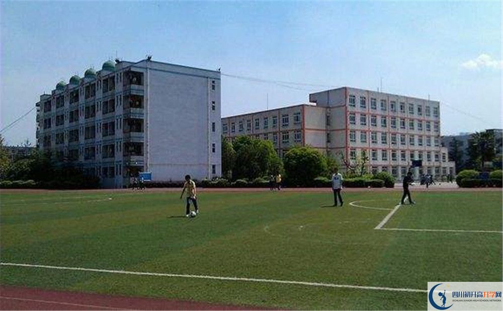 壽安中學(xué)的學(xué)費(fèi)大概是多少？